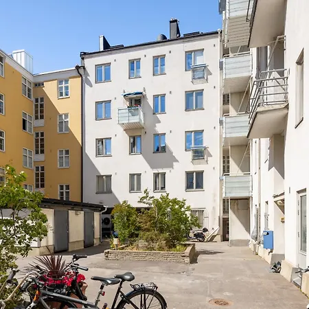 Designers Wehost Albertinkatu * Helsinki